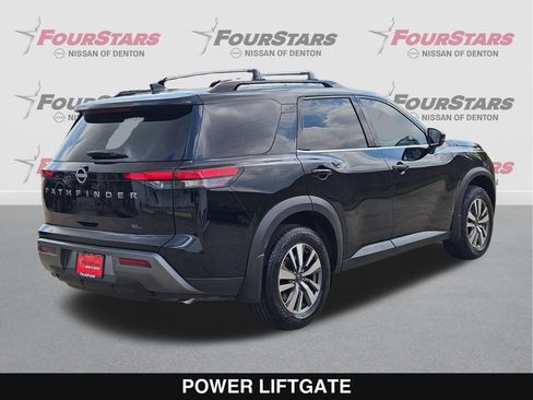New 2026 Nissan Pathfinder SL FWD image 4