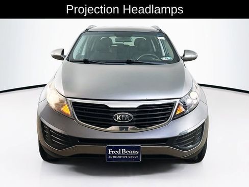 Used 2012 Kia Sportage LX w/ Convenience Pkg FWD image 2