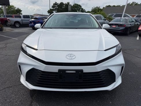 Used 2025 Toyota Camry LE FWD image 3