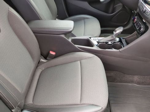 Used 2023 Buick Encore GX Preferred w/ Cold Weather Comfort Package AWD/4WD image 21