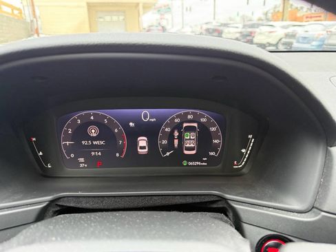 Used 2023 Honda Accord EX image 17