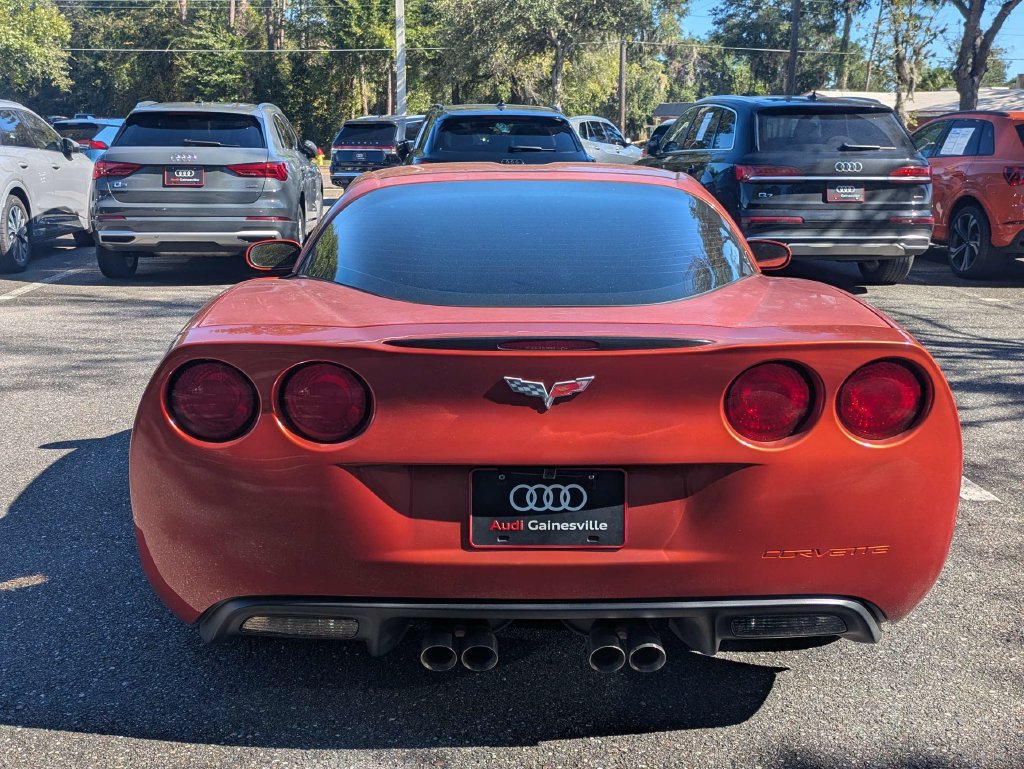 Used 2005 Chevrolet Corvette Coupe w/ Preferred Equipment Group RWD image 5