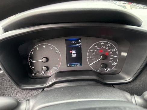 Used 2025 Toyota Corolla LE FWD image 12