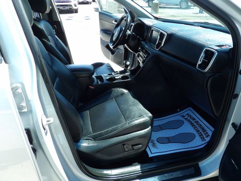 Used 2019 Kia Sportage SX image 13