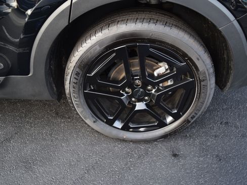 Used 2025 Kia Telluride SX Prestige X-Line image 7