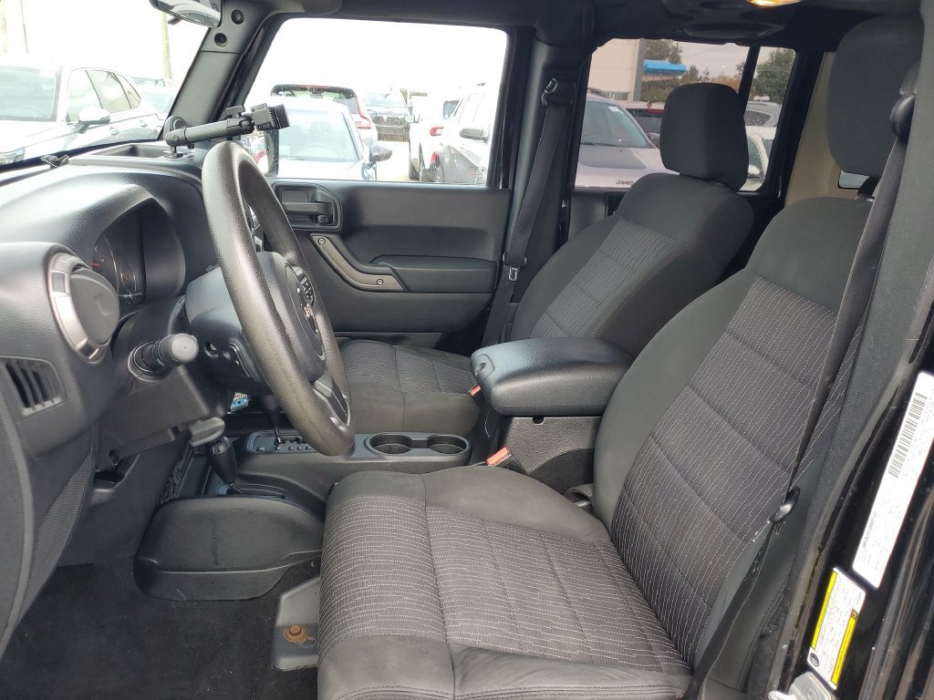 Used 2011 Jeep Wrangler Unlimited Sport w/ Trailer Tow Group AWD/4WD image 9