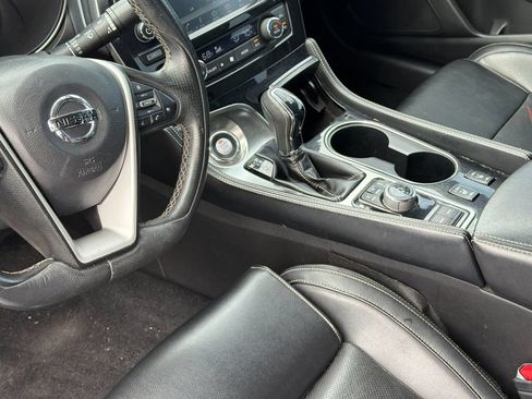 Used 2018 Nissan Maxima 3.5 SL FWD image 5