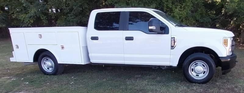 Used 2019 Ford F250 XL w/ Power Equipment Group RWD image 2