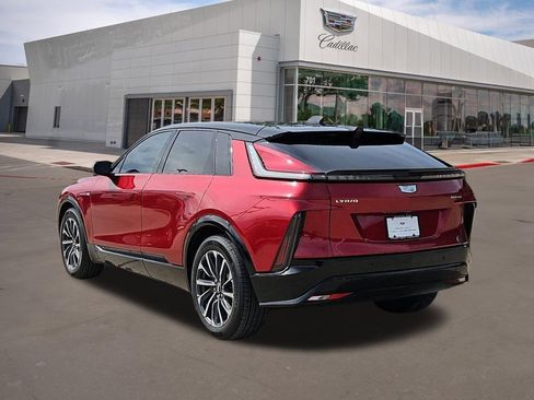 New 2026 Cadillac Lyriq Sport w/ LPO, Floor Liner Package AWD/4WD image 4