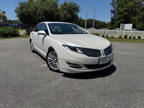 Used 2016 Lincoln MKZ AWD w/ Equipment Group 300A Reserve image 19