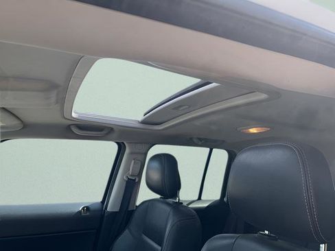 Used 2016 Jeep Patriot High Altitude AWD/4WD image 9