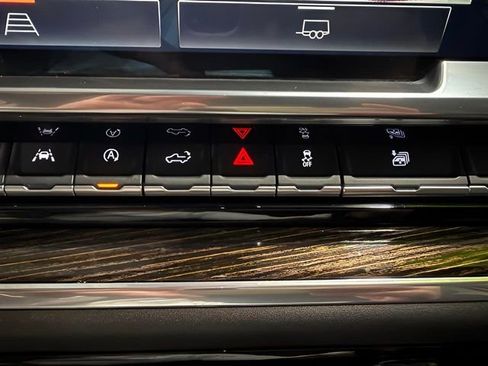 Used 2022 GMC Sierra 1500 SLE image 20