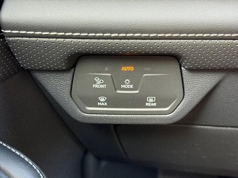 New 2026 Volkswagen Atlas SE AWD/4WD image 17