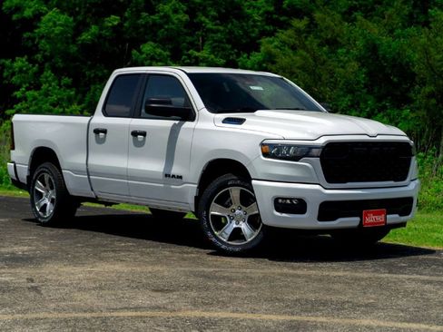 New 2026 RAM 1500 Express RWD image 2
