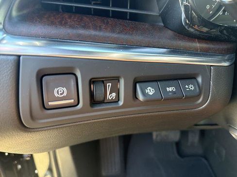 New 2026 Cadillac XT5 Premium Luxury image 12