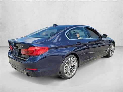 Used 2020 BMW 530i xDrive AWD/4WD image 5