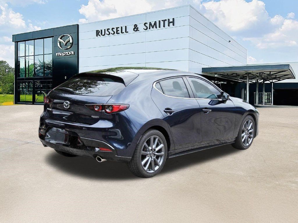 Used 2021 MAZDA MAZDA3 s FWD image 4