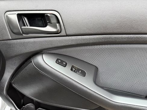 Used 2015 Kia Optima LX image 43