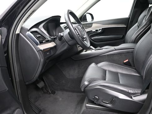Used 2023 Volvo XC90 B6 Ultimate w/ Protection Package Premier AWD/4WD image 9