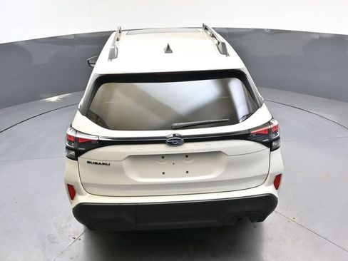 Used 2025 Subaru Forester Premium AWD/4WD image 39