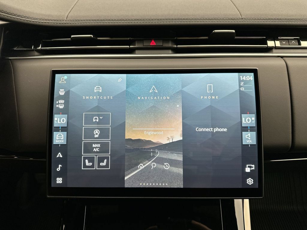 New 2027 Land Rover Range Rover Sport SE AWD/4WD image 13