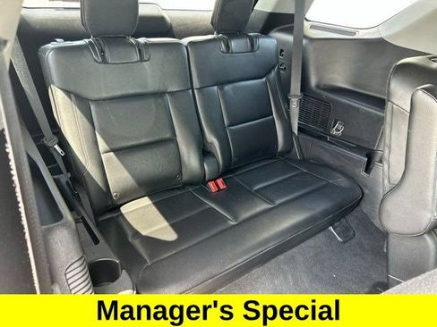 Used 2021 Ford Explorer XLT w/ Equipment Group 202A AWD/4WD image 51