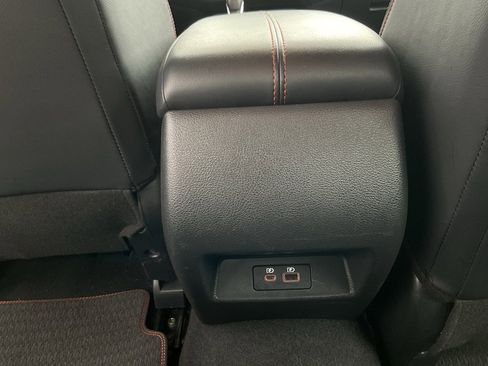 Used 2025 Nissan Altima 2.5 SR image 18