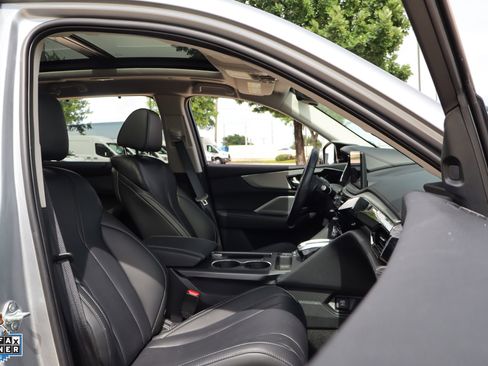 Used 2025 Acura MDX FWD w/ Technology Package image 32