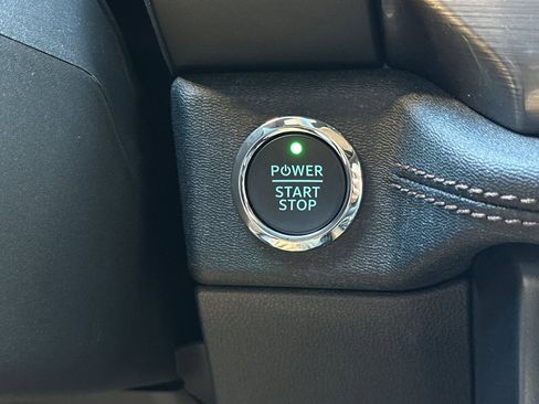 New 2025 Ford F150 Lightning Lariat image 21