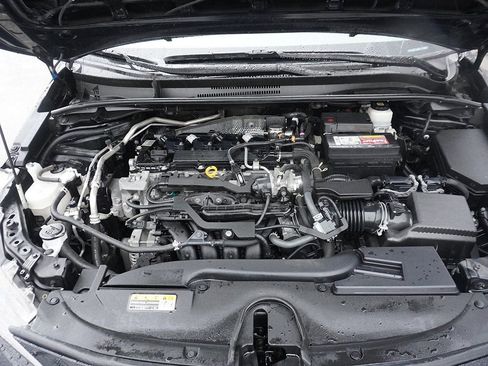 Used 2024 Toyota Corolla LE image 16