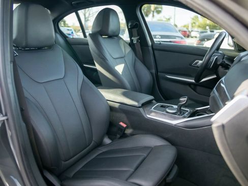 Used 2020 BMW 330i Sedan w/ Convenience Package RWD image 24