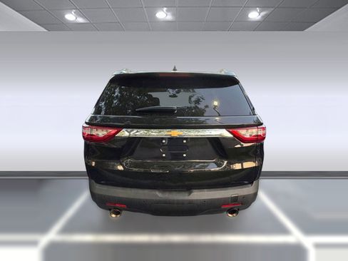 Used 2018 Chevrolet Traverse LT w/ LPO, Floor Liner Package AWD/4WD image 7