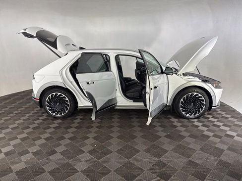 Used 2024 Hyundai Ioniq 5 Limited AWD/4WD image 14