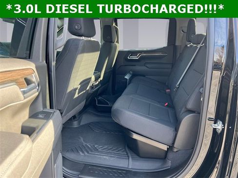 Used 2025 Chevrolet Silverado 1500 LT Trail Boss image 16