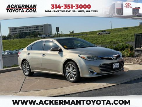 Used 2013 Toyota Avalon XLE Premium FWD image 1