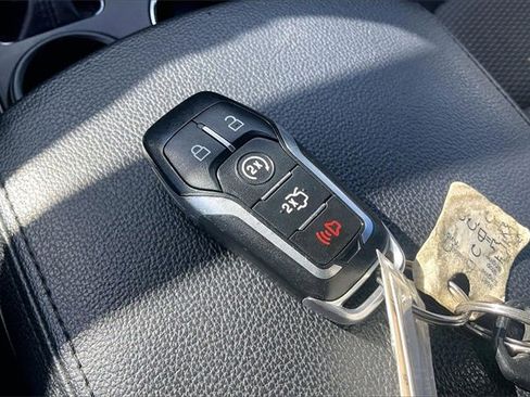 Certified 2017 Ford Explorer XLT w/ Equipment Group 201A image 11