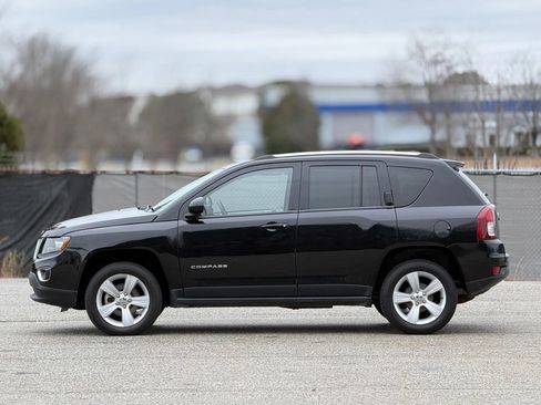 Used 2015 Jeep Compass High Altitude image 8