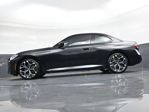 Used 2025 BMW 230i xDrive Coupe w/ Premium Package AWD/4WD image 32