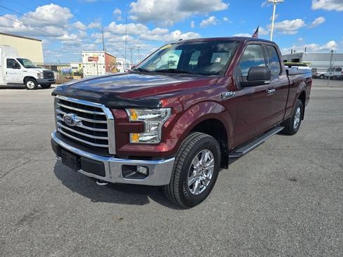 Used 2016 Ford F150 XLT w/ Equipment Group 302A Luxury AWD/4WD image 7