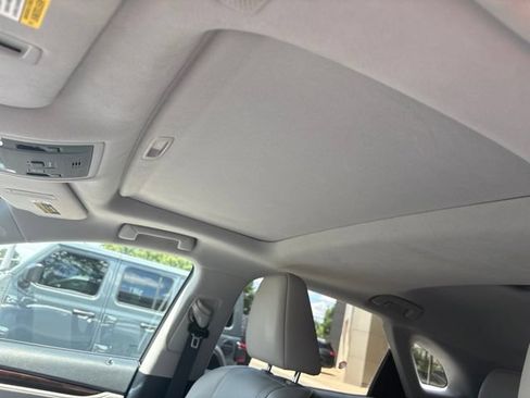 Used 2019 Lexus RX 350 AWD w/ Navigation Package image 8