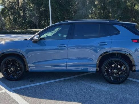 New 2026 Volkswagen Tiguan SE R-Line image 6