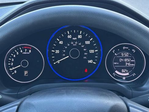 Used 2021 Honda HR-V LX image 23