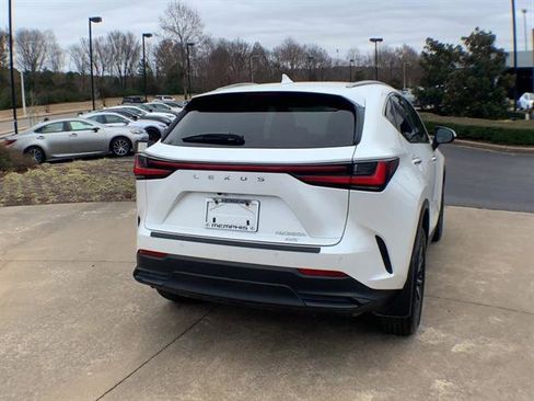 Used 2025 Lexus NX 300h AWD w/ Luxury Package image 7