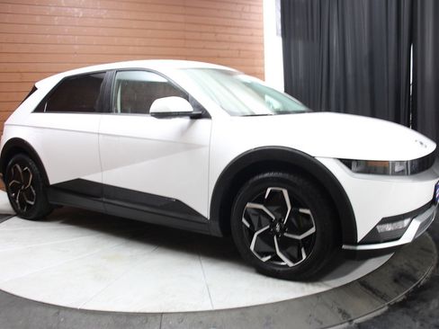 Used 2023 Hyundai Ioniq 5 SEL w/ Cargo Package image 12