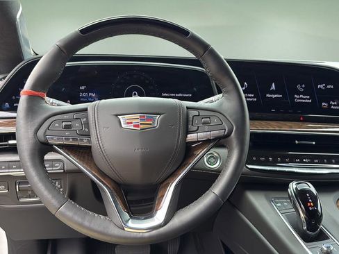 Certified 2024 Cadillac Escalade ESV Sport Platinum w/ LPO, ONYX Package AWD/4WD image 34