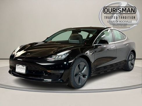Used 2020 Tesla Model 3 Standard Range image 2