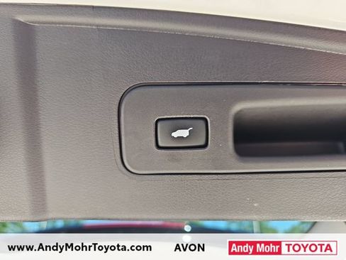 Used 2020 Acura MDX FWD image 32