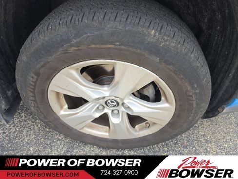 Used 2019 Toyota RAV4 XLE AWD/4WD image 10
