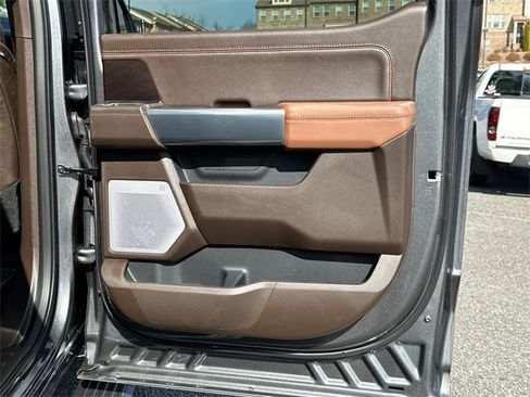 Used 2025 Ford F150 King Ranch w/ FX4 Off-Road Package image 16