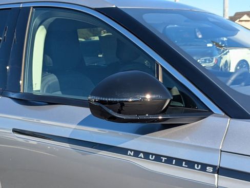 New 2026 Lincoln Nautilus Premier w/ Equipment Group 102A AWD/4WD image 12